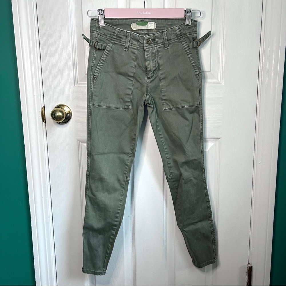 Anthropologie army green skinny pants 25P